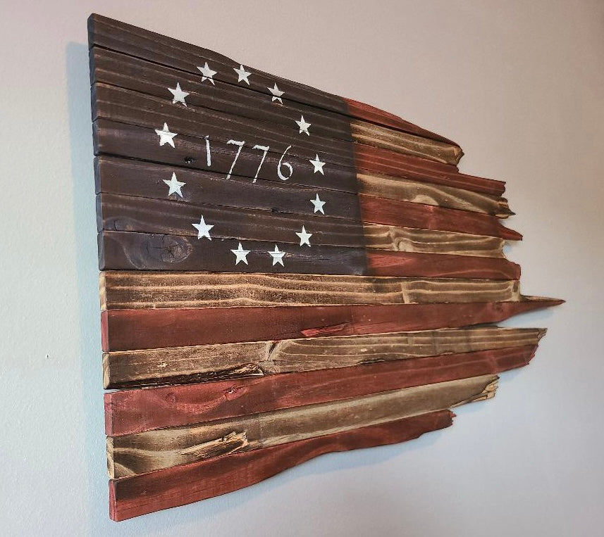 1776 Jagged Edge Wooden American Flag