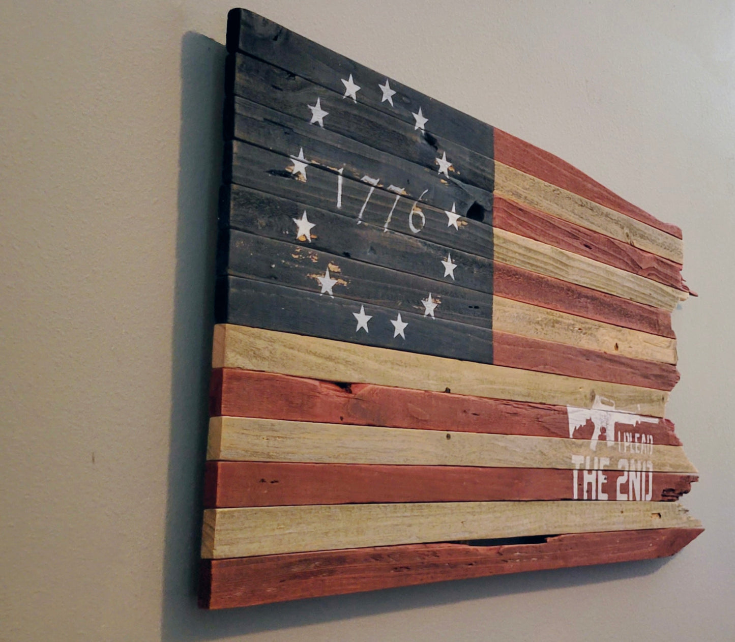 1776 "I PLEAD THE 2ND" Wooden American Flag